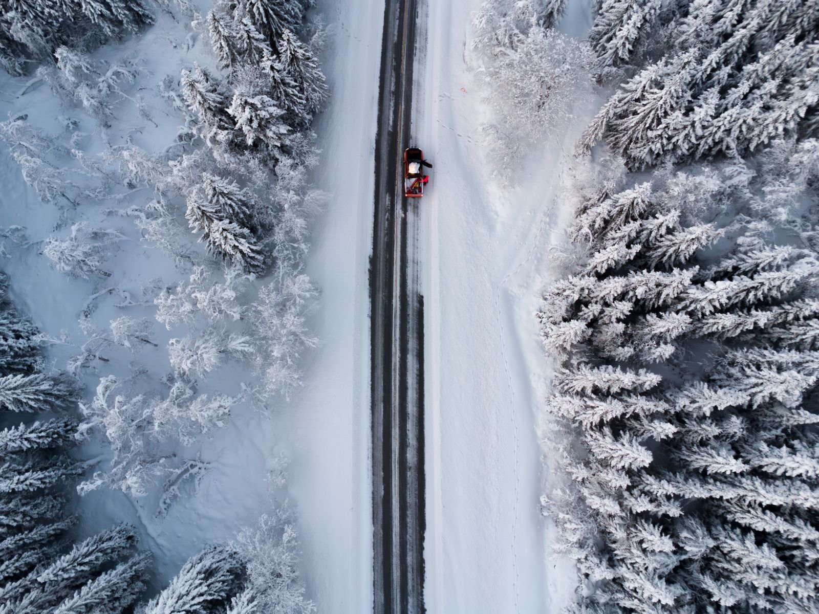 Transport de charge hors normes en direction du Saguenay